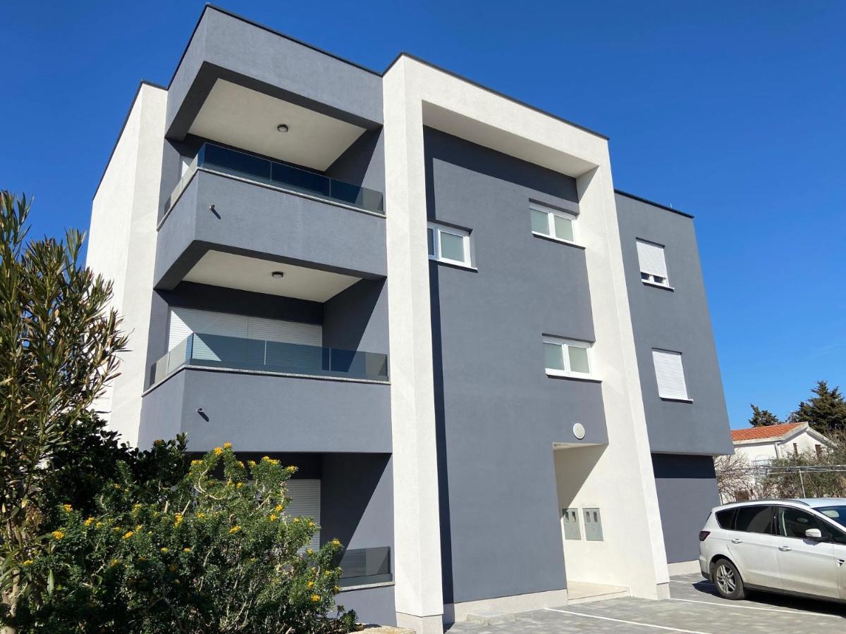 Daniela Family Apartment - Top Floor - New & Quite Location - Great Sea & Island View Vir Bagian luar foto